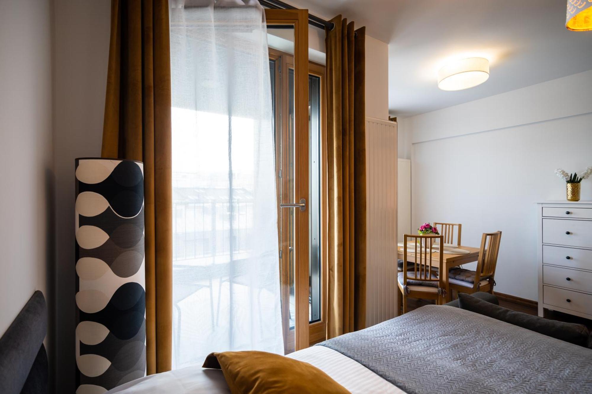 Apartamenty Prestige Browar Lubicz Stare Miasto Krakow Exterior photo